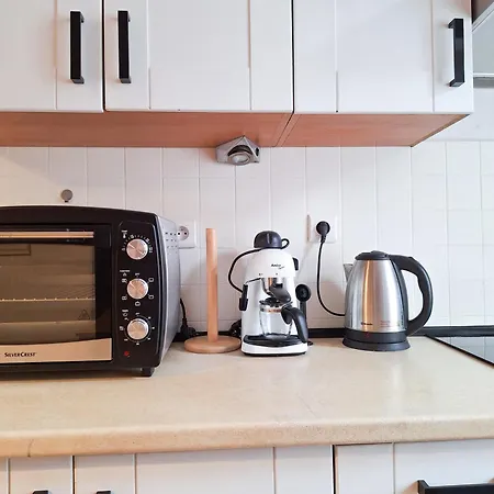 Apartment Beautiful And Spacious 69m2 For 5 Guests Next To Florian's Gate
