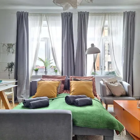 아파트 Beautiful And Spacious 69m2 For 5 Guests Next To Florian's Gate *