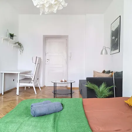 Apartman Beautiful And Spacious 69m2 For 5 Guests Next To Florian's Gate